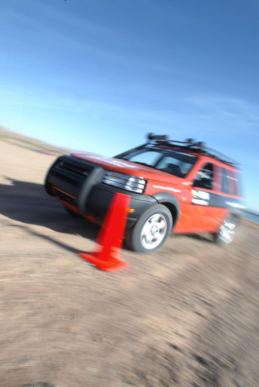  Land Rover G4 Challenge 2012 года  (фото 16 из 36)
